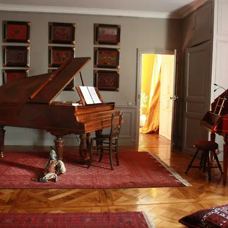 Pensión La Maison Bleue Rennes