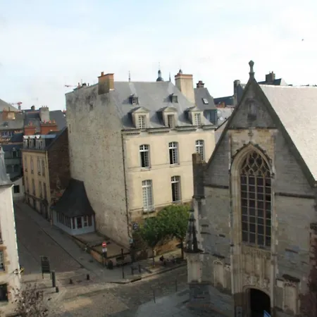 La Maison Bleue